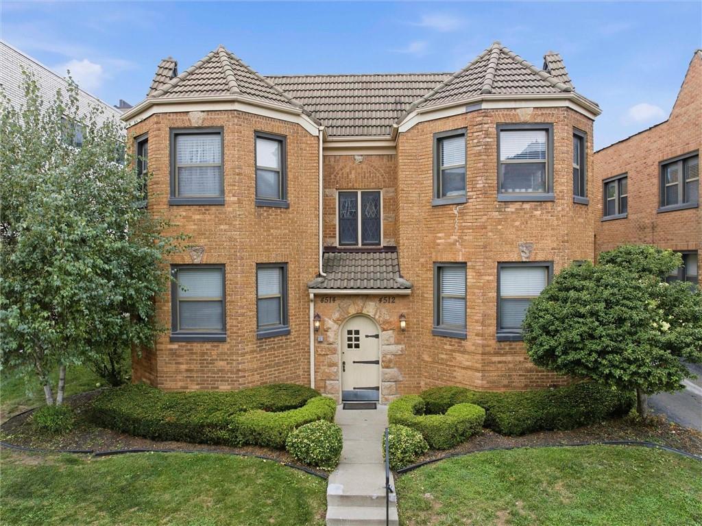 4514 Broadway Boulevard, Kansas City, MO 64111