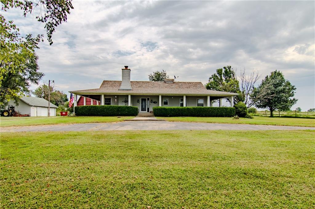 8132 N Highway 13 Highway, Clinton, MO 64735