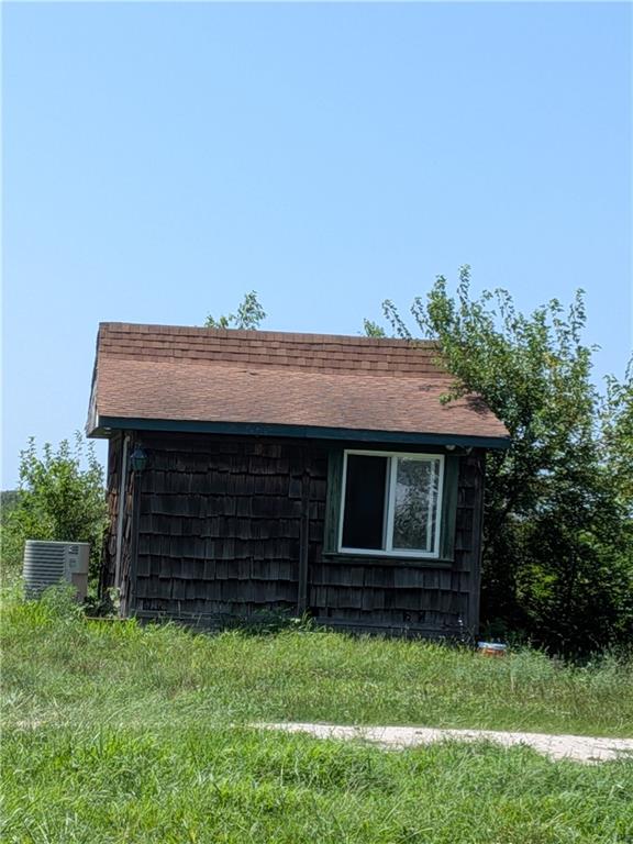 936 SW 13 Highway, Leeton, MO 64761