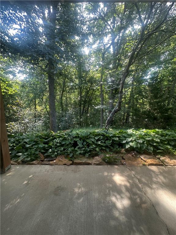 321 NW 1071st Road, Centerview, MO 64093