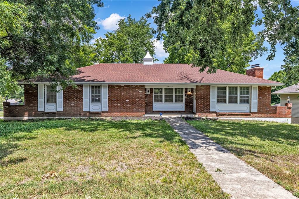 18700 E 30th Terrace, Independence, MO 64057