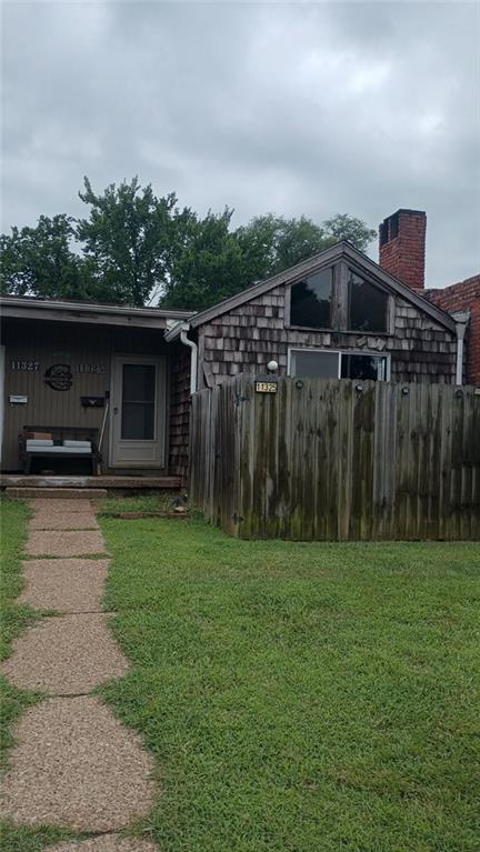 11325 Calico Drive, Kansas City, MO 64137