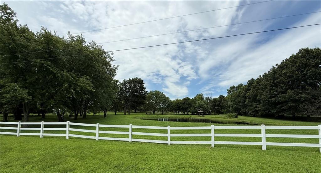 23820 S State Highway EE Highway, Harrisonville, MO 64701