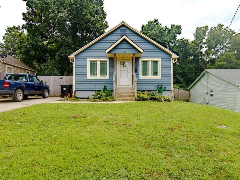 103 E Myrtle Street, Pleasant Hill, MO 64080