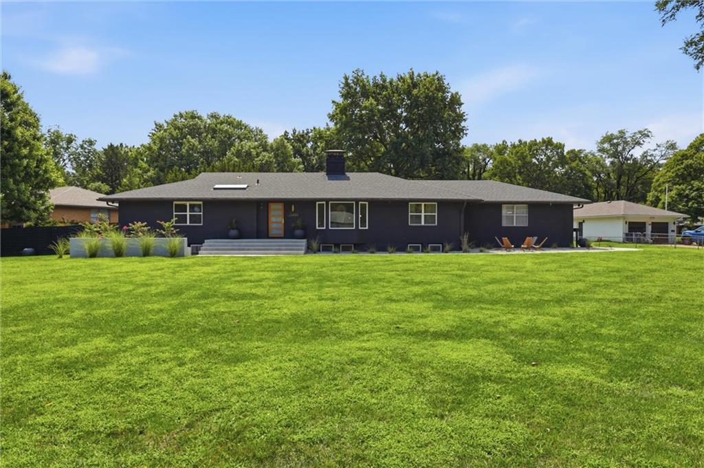 11405 Glen Arbor Terrace, Kansas City, MO 64114