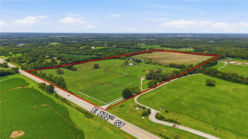 1602 E 171st Street, Belton, MO 64012