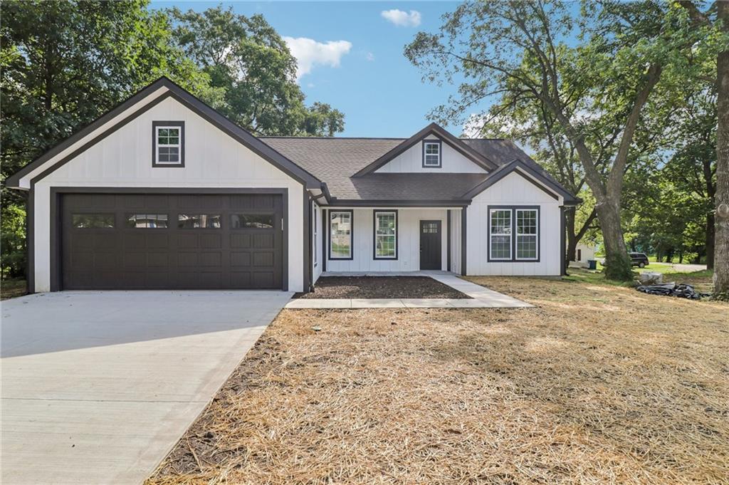 203 Saint Charles Street, Holden, MO 64040