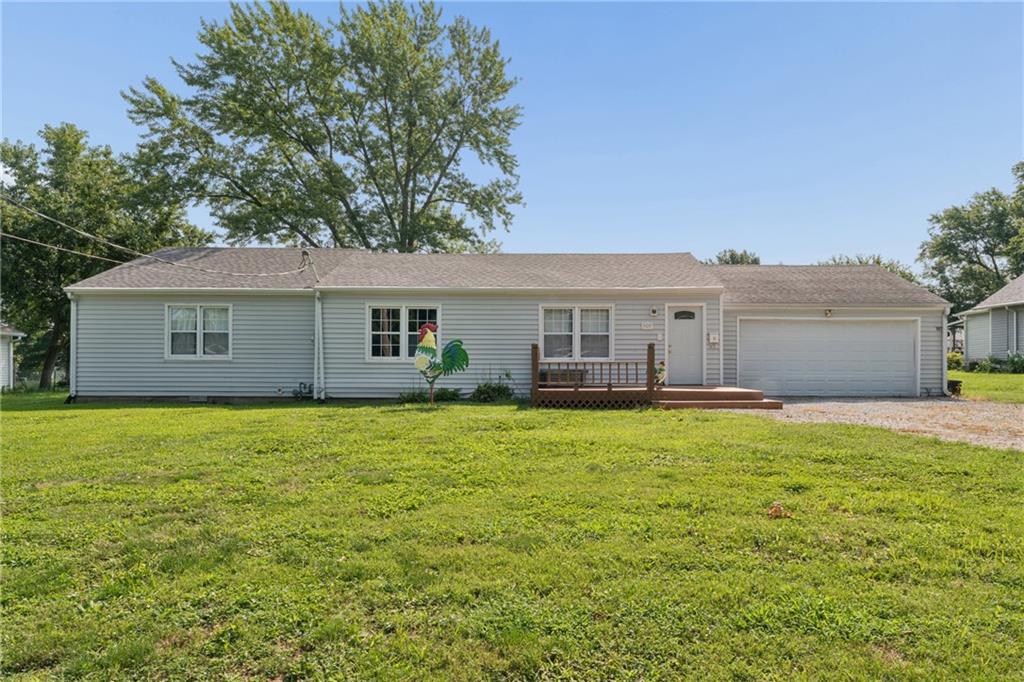909 Daisy Street, Sweet Springs, MO 65351