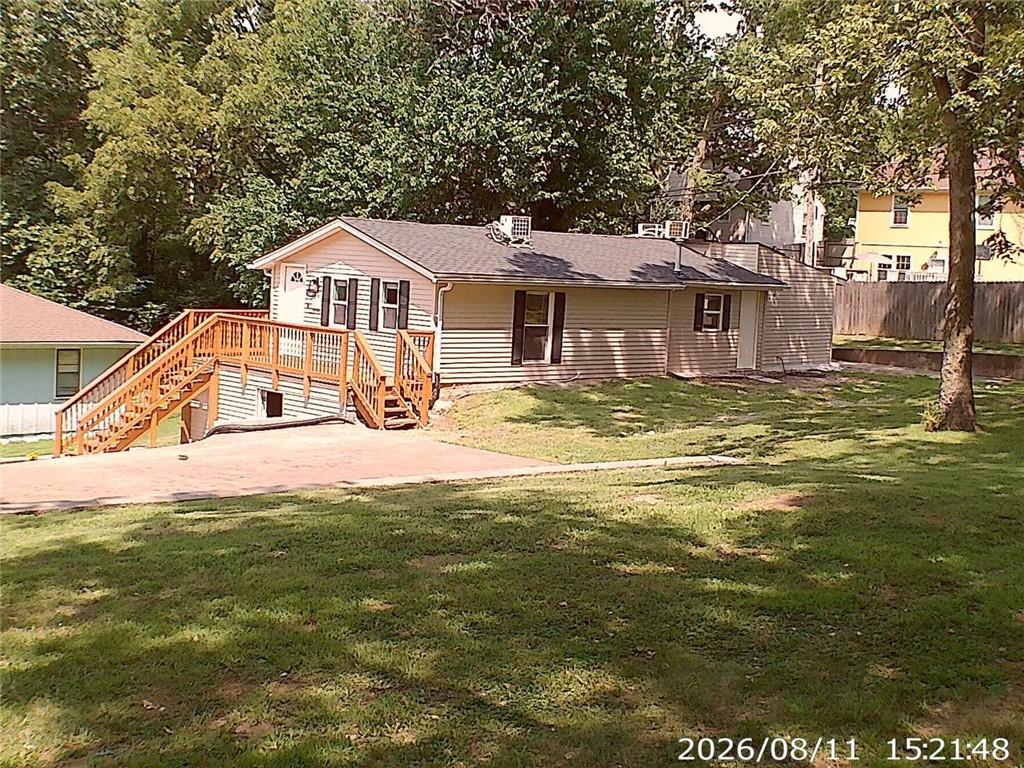 11406 E 10th Street, Independence, MO 64054
