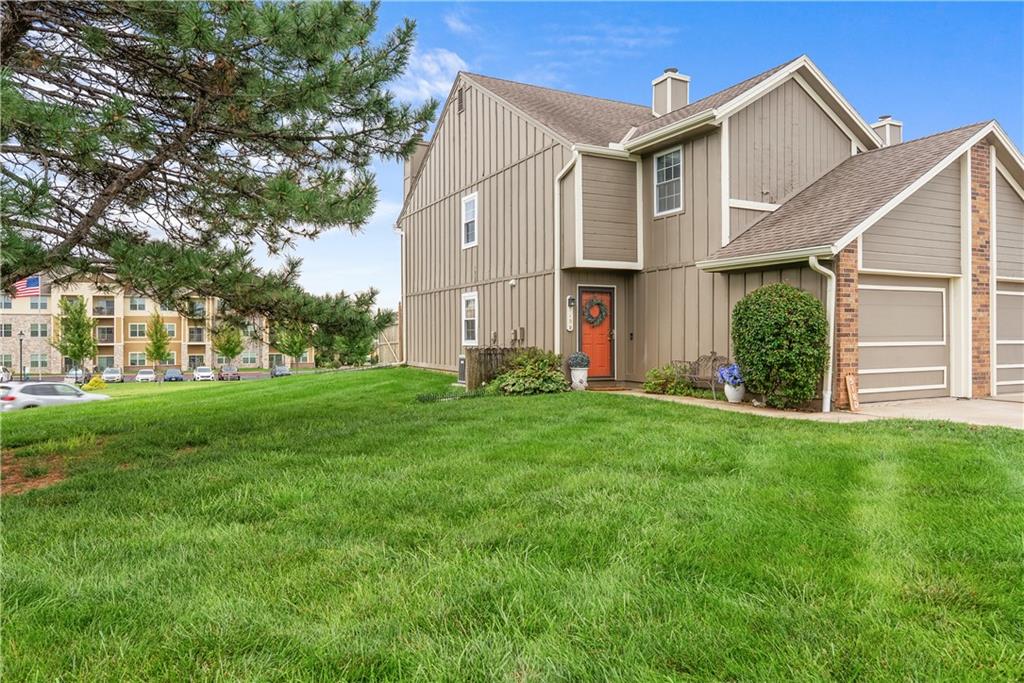 518 NE 6th Street, Blue Springs, MO 64014