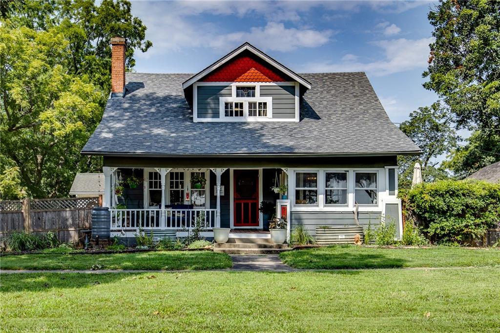 819 8th Street, Baldwin City, KS 66006