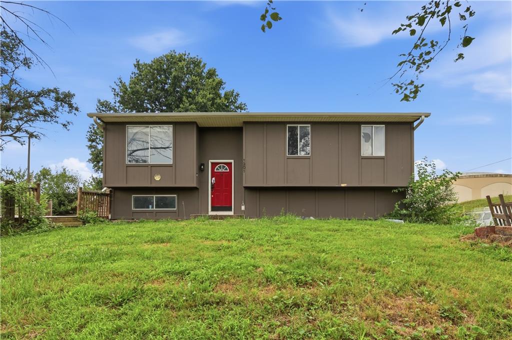 1201 S 5th Street, Atchison, KS 66002
