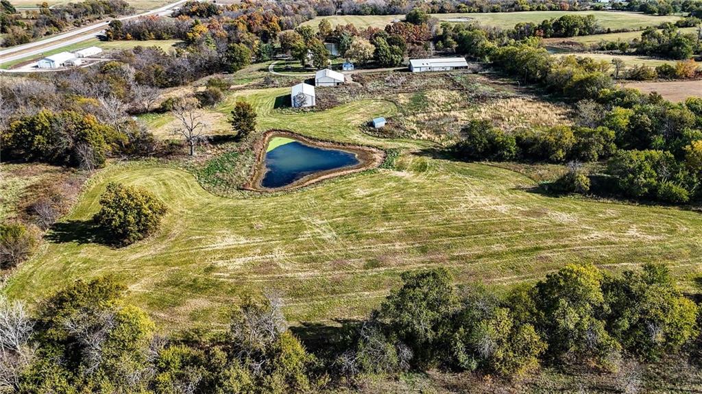 32703 S State Route 7 Highway, Creighton, MO 64739