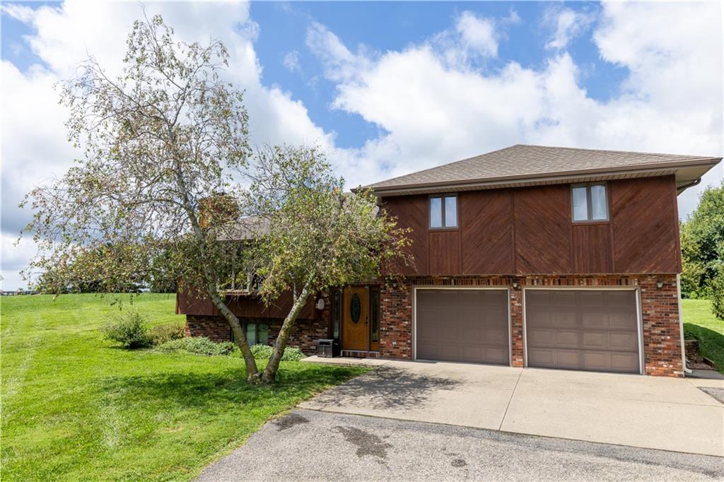 6 Delaney Drive, St Joseph, MO 64507