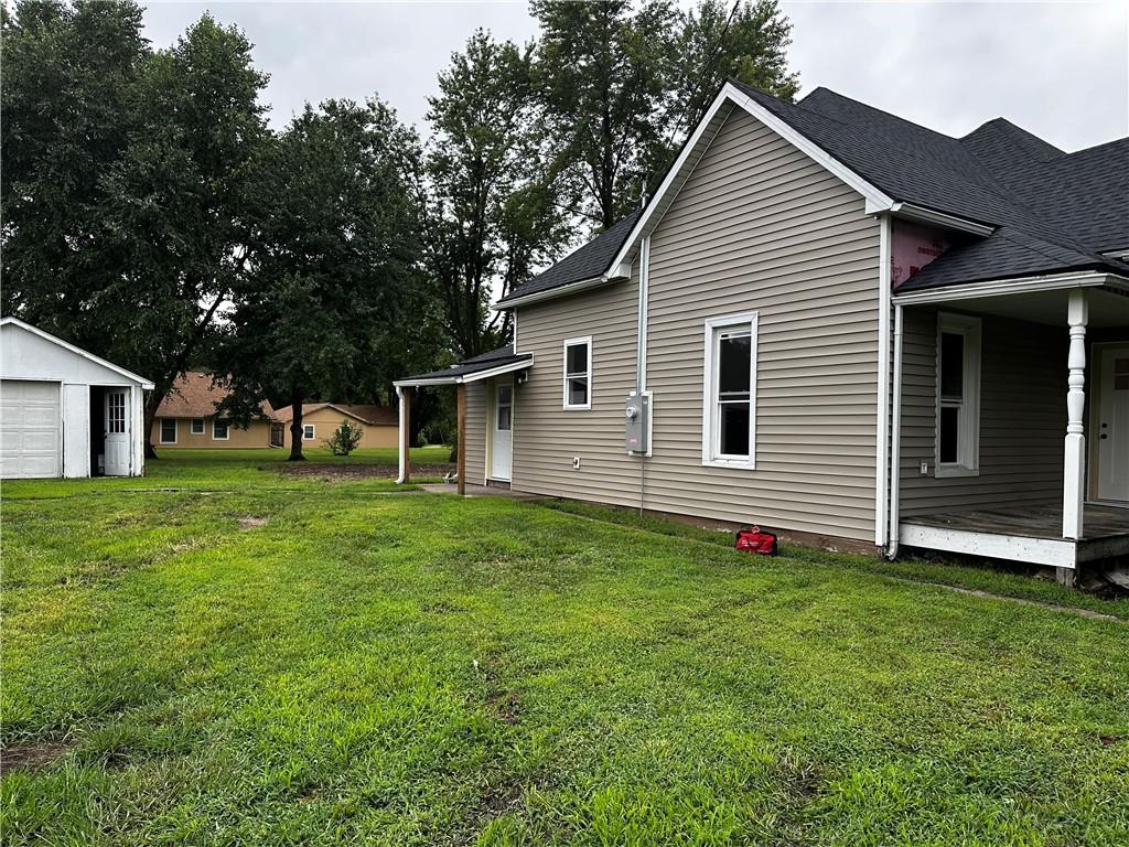 409 Shivel Avenue, Gower, MO 64454