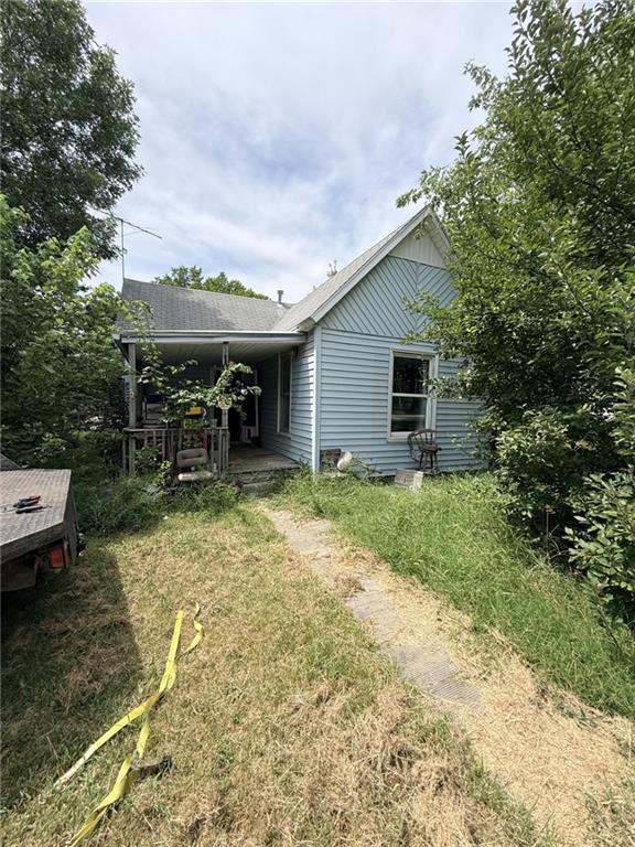 106 N Main Street, Chilhowee, MO 64733