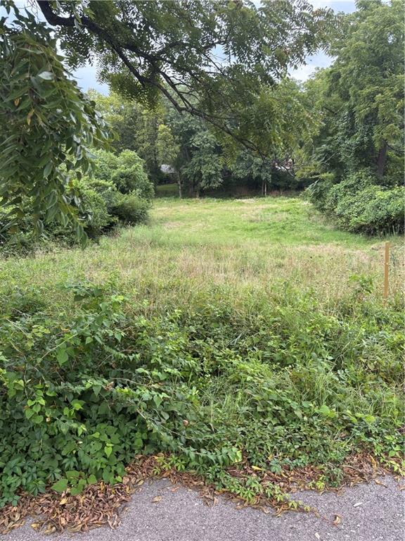 9310 E 18th Street, Independence, MO 64052