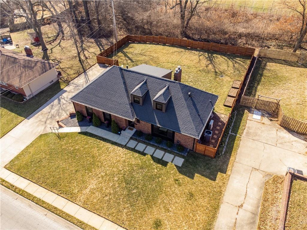 17905 E Cheyenne Drive, Independence, MO 64056