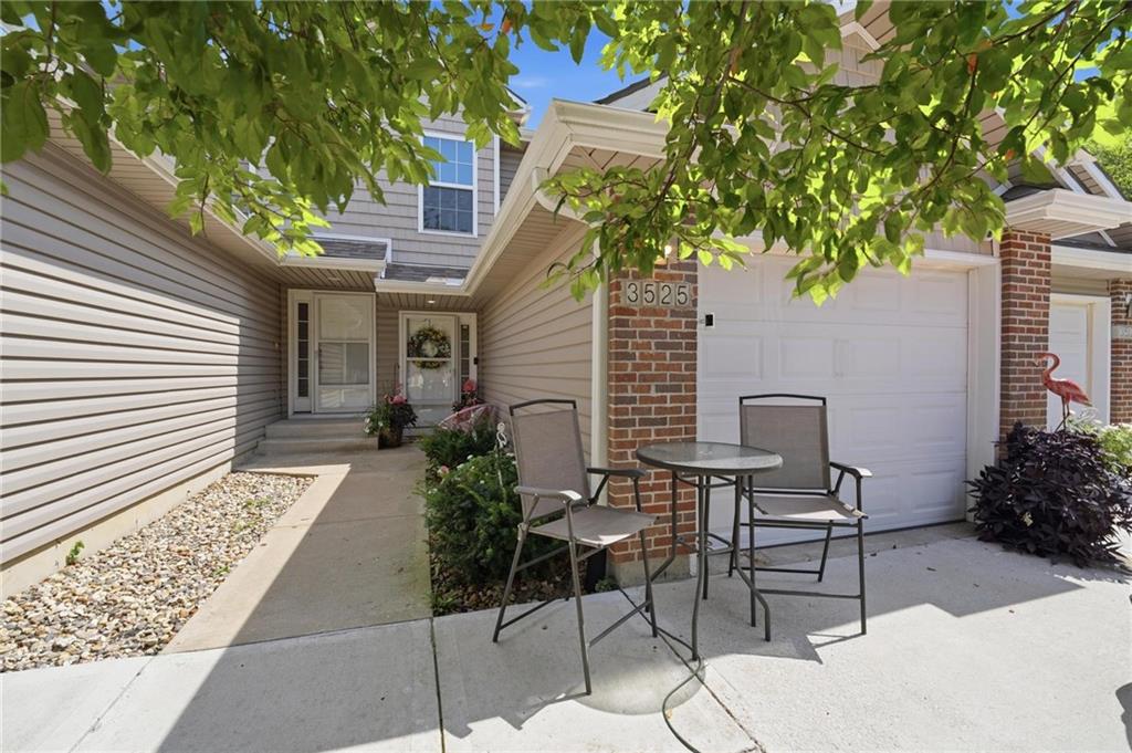 3525 NE Austin Drive, Lee's Summit, MO 64064
