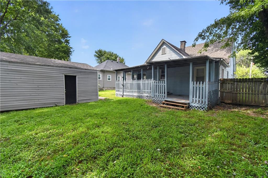 515 E Kansas Avenue, Independence, MO 64050