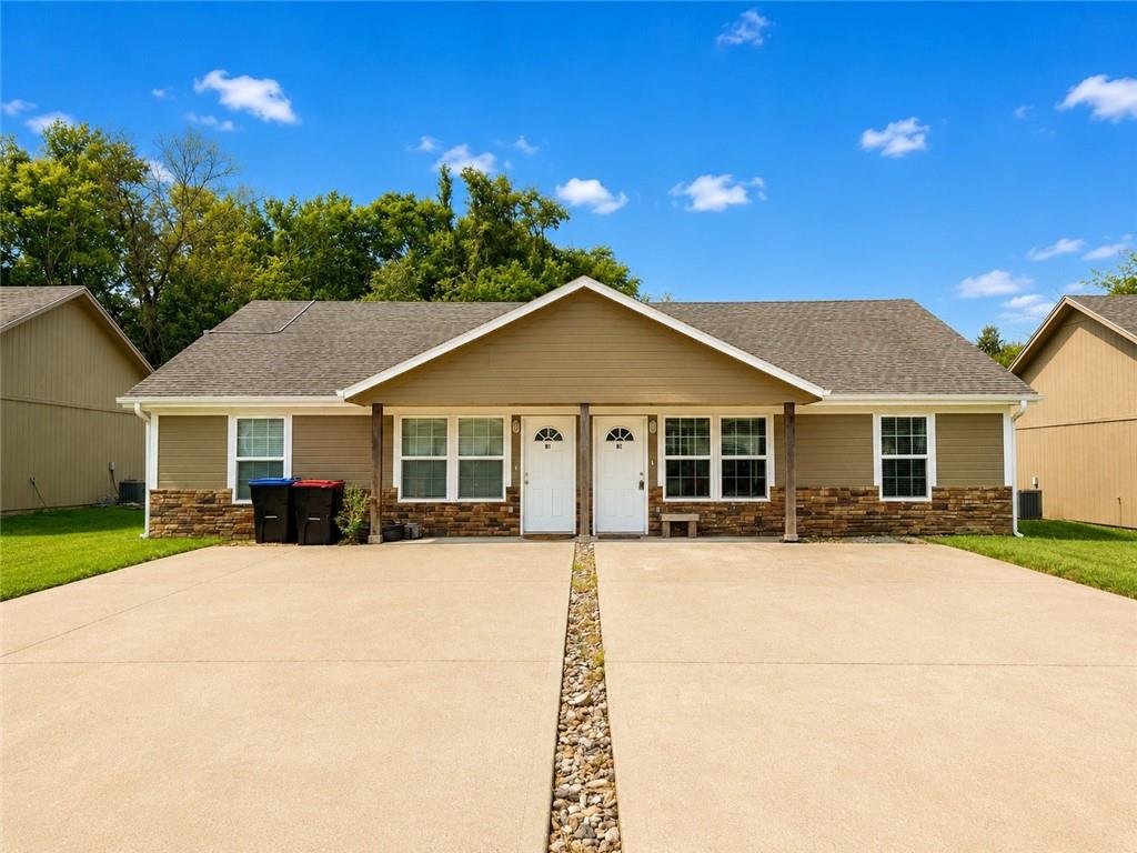 610 B W Market Street, Warrensburg, MO 64093