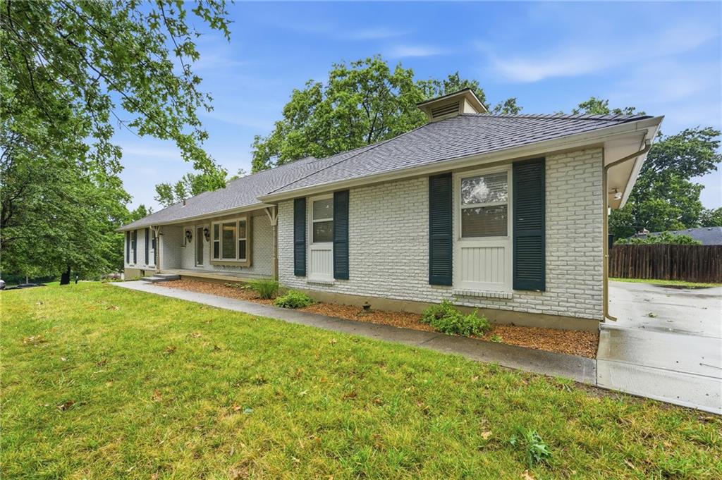 6317 Sterling Avenue, Raytown, MO 64133