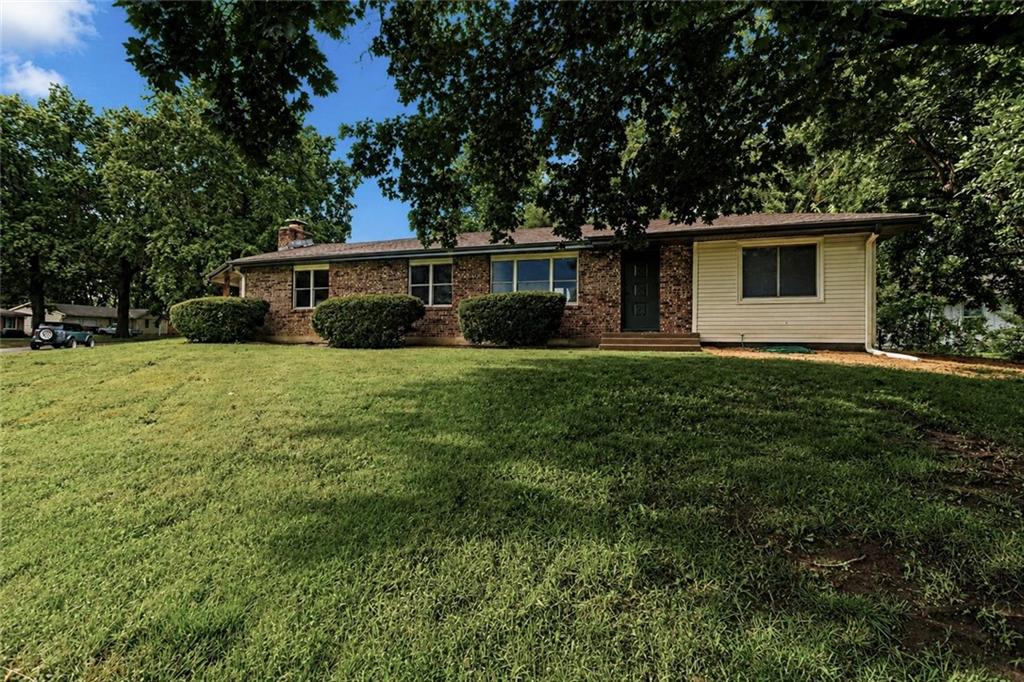 11017 E 75th Street, Raytown, MO 64138