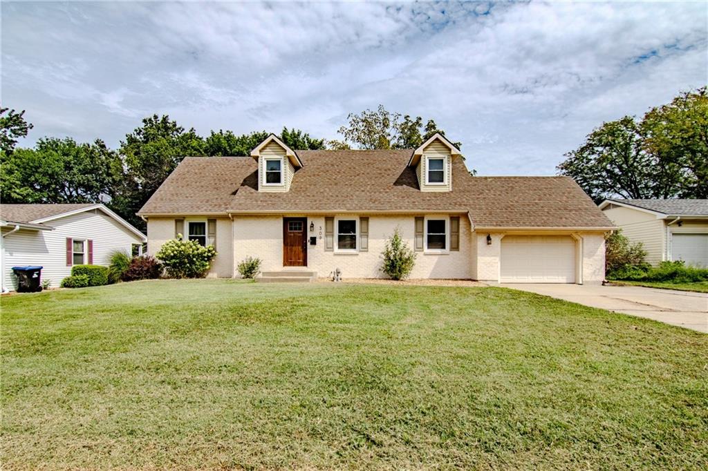 309 Hillcrest Drive, Warrensburg, MO 64093
