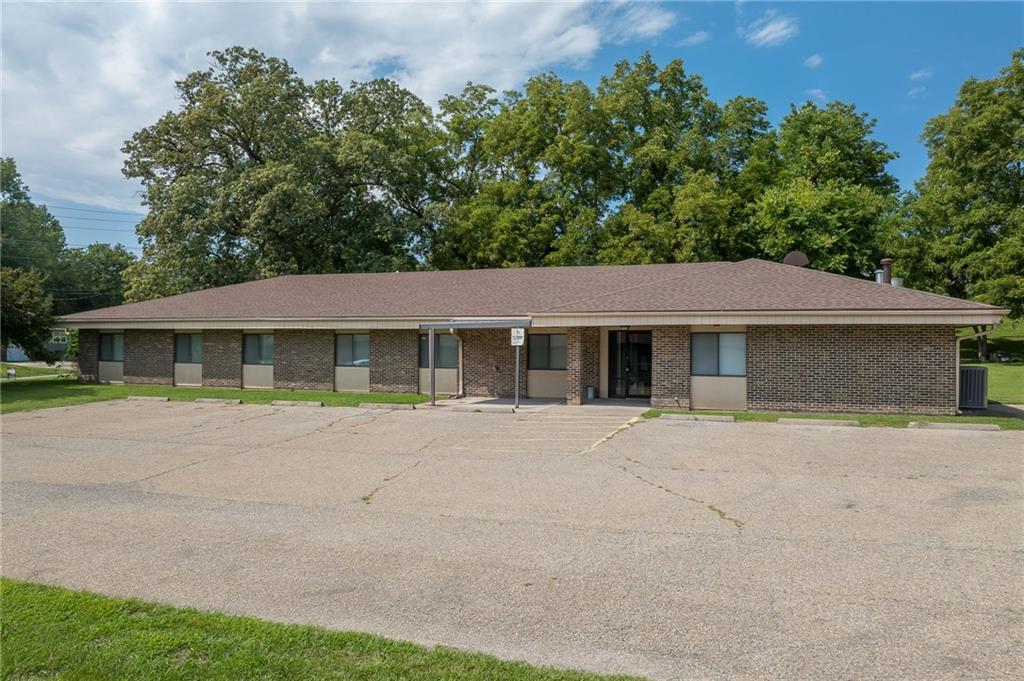 3919 Messanie Street, St Joseph, MO 64506