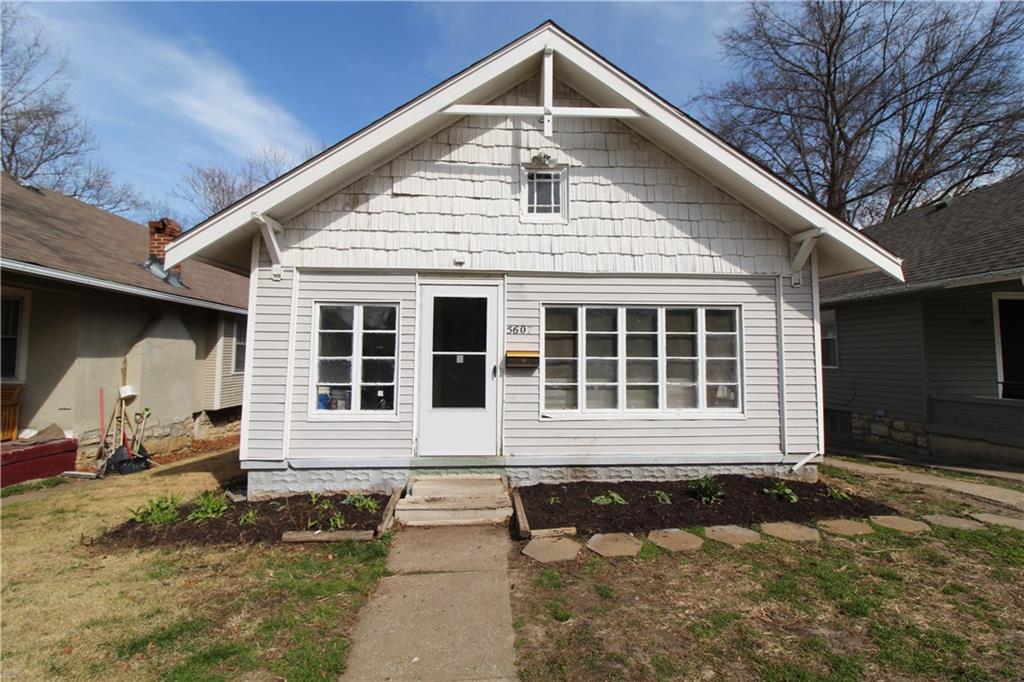 5607 Virginia Avenue, Kansas City, MO 64110