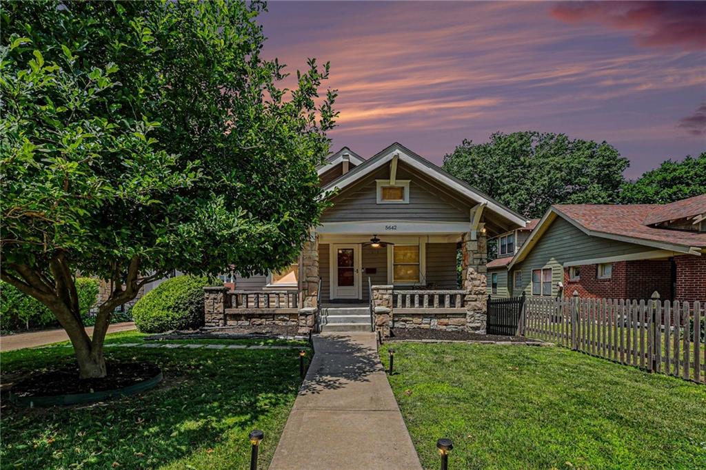 5642 Harrison Street, Kansas City, MO 64110