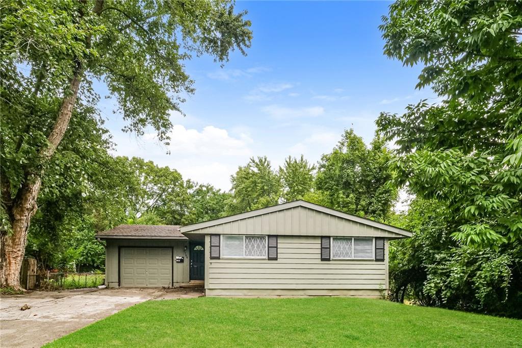 8706 E 91st Street, Kansas City, MO 64134