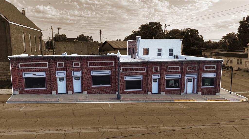 118 E Main Street, Richmond, MO 64085