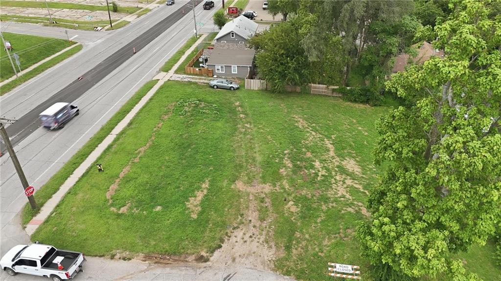 1312 E 23rd Street, Independence, MO 64055