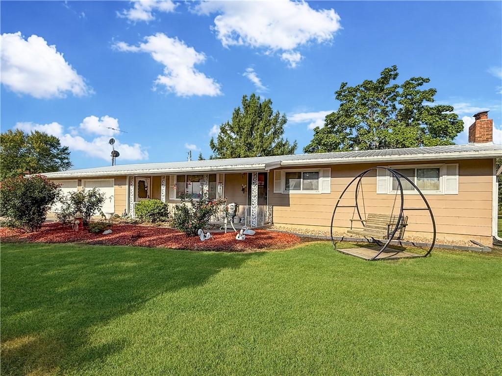 5555 Kinnamon Road, Odessa, MO 64076