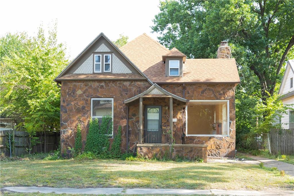 1621 Appleton Street, Parsons, KS 67357