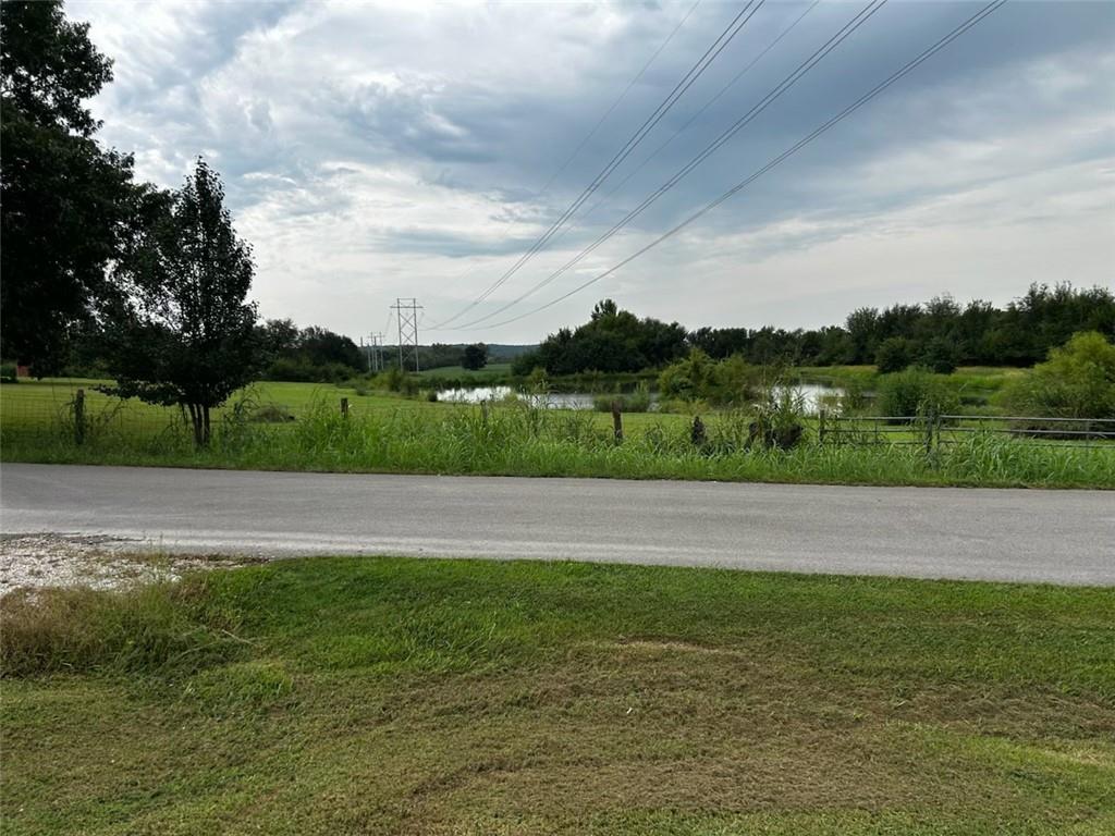 13744 Archer Road, Bonner Springs, KS 66012