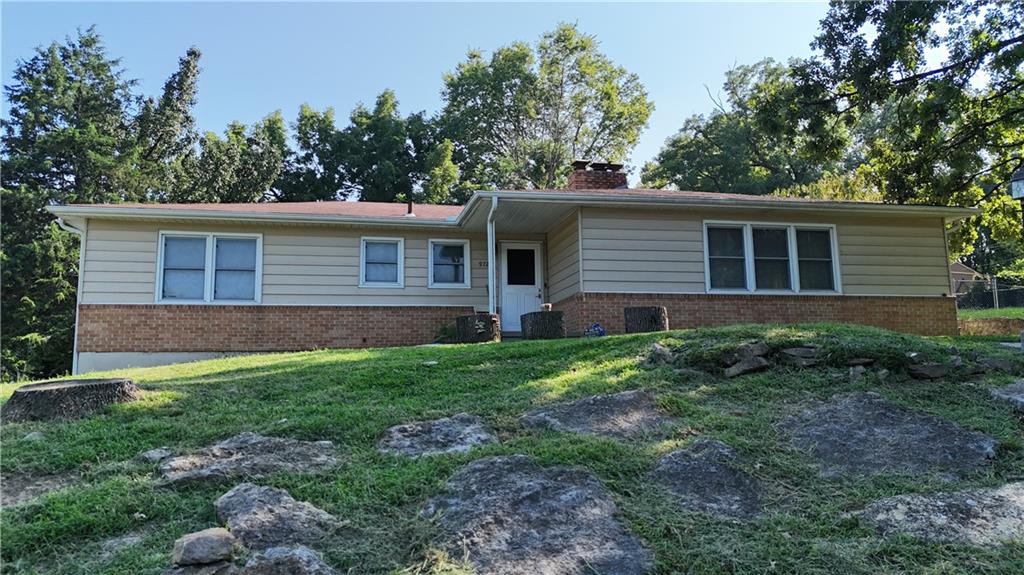 9723 E 13th Street, Independence, MO 64052
