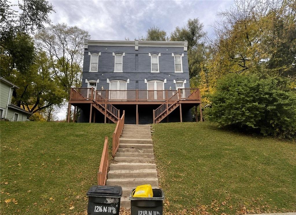1216 N 11th Street, St Joseph, MO 64501