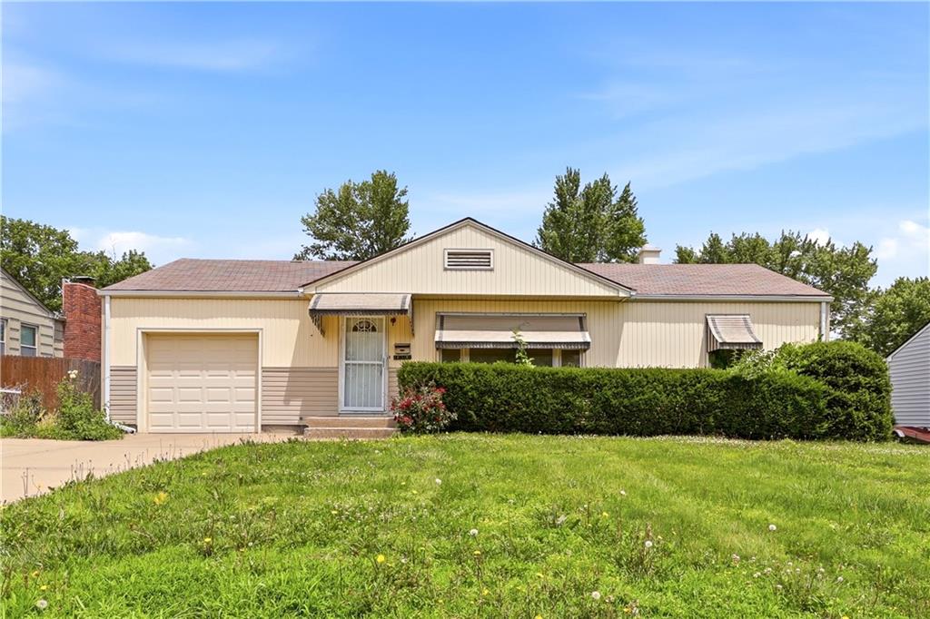 12306 E 48th Street, Independence, MO 64055