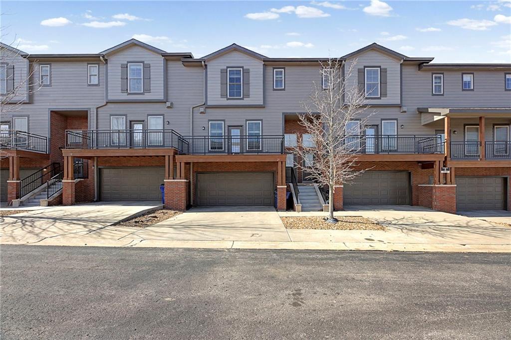 5245 Overland Drive, Lawrence, KS 66049
