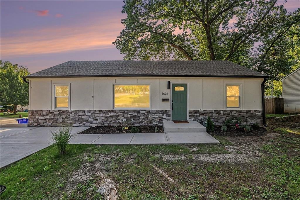 5628 Melrose Lane, Shawnee, KS 66203