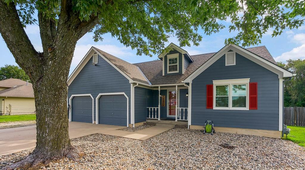 15855 Gardner West Road, Gardner, KS 66030