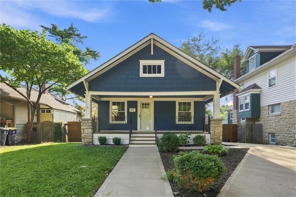4451 Pennsylvania Avenue, Kansas City, MO 64111