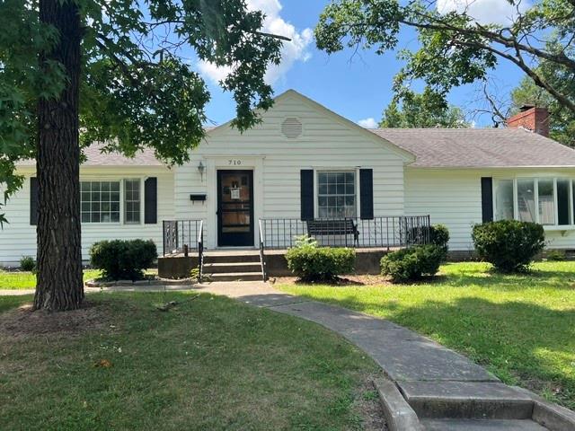 710 Bridge Street, Sweet Springs, MO 65351