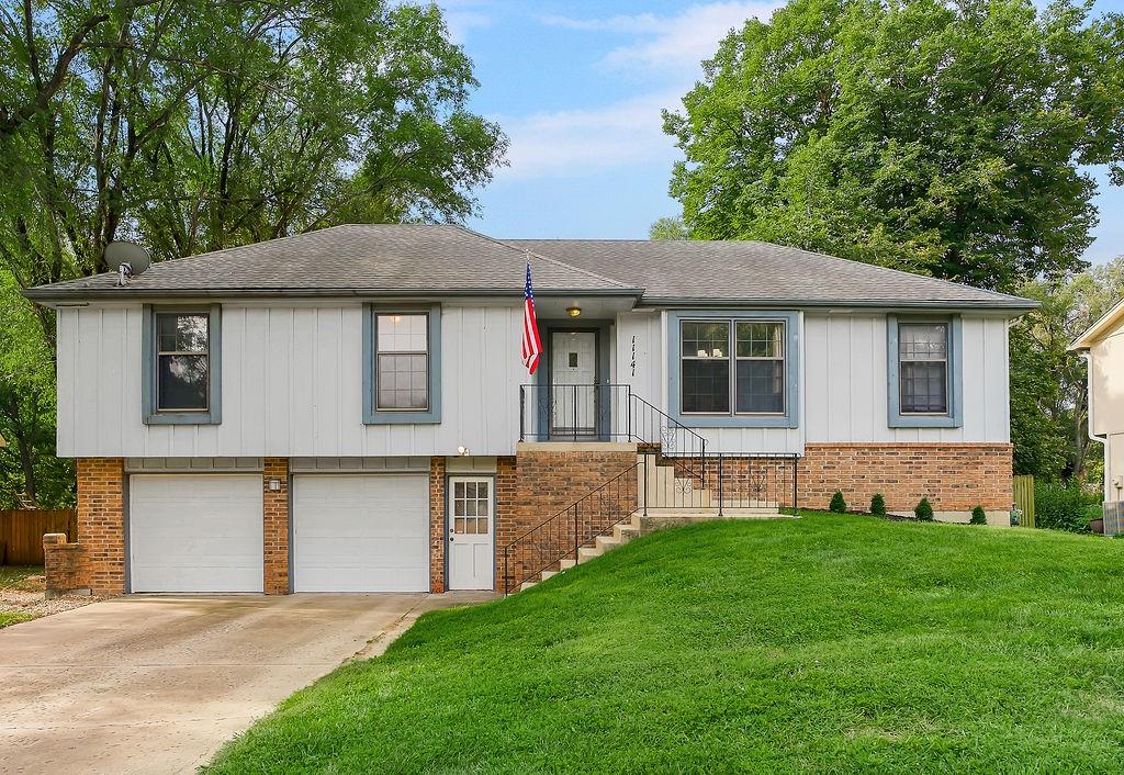 11141 W 77th Street, Shawnee, KS 66214