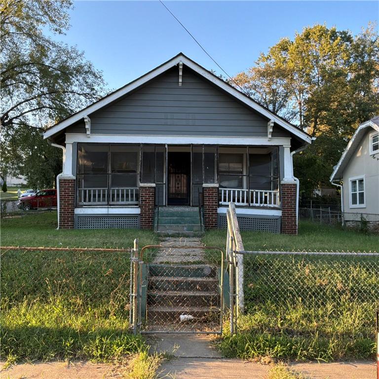 1150 Rowland Avenue, Kansas City, KS 66104