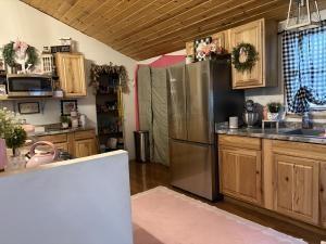708 Wood Avenue, Salina, KS 67401