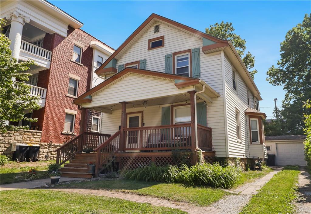 3911 Central Street, Kansas City, MO 64111
