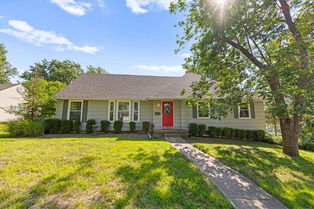 10543 Monroe Avenue, Kansas City, MO 64137